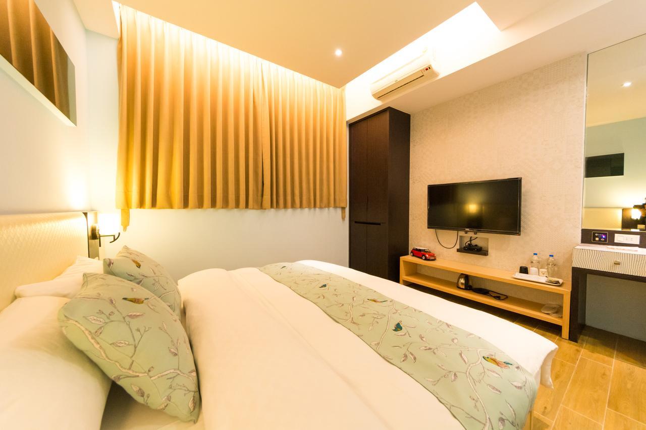 W Hostel Tainan Dış mekan fotoğraf