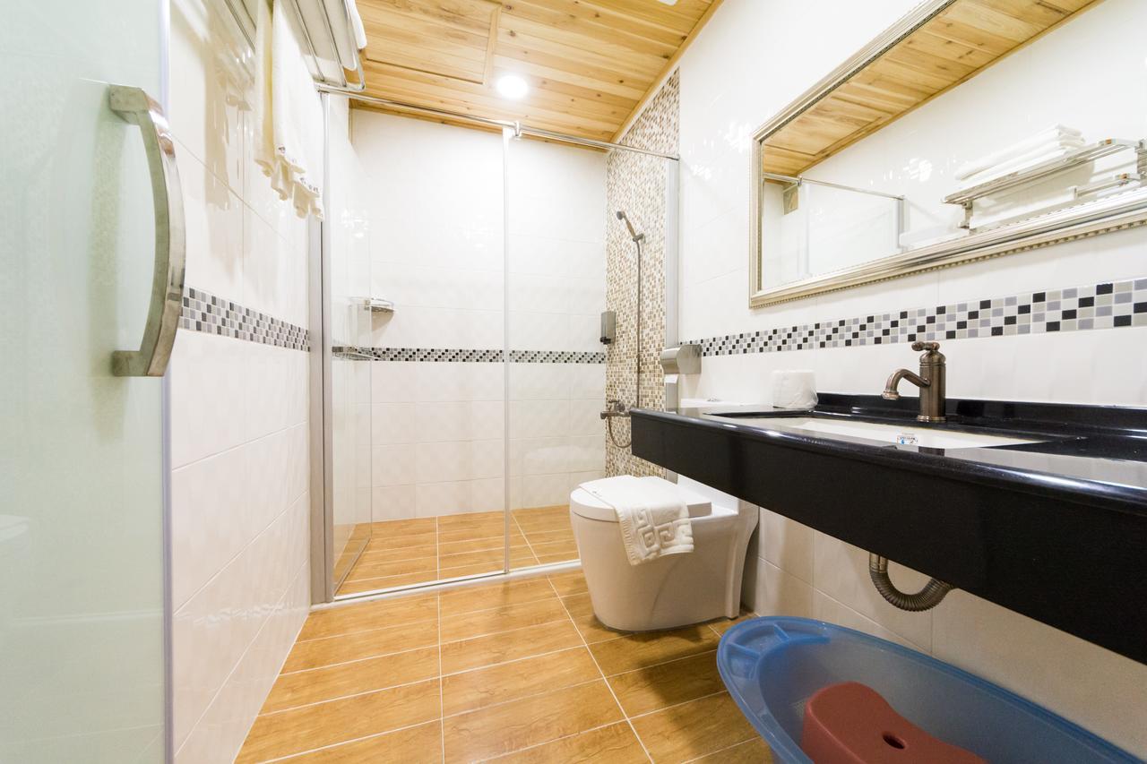 W Hostel Tainan Dış mekan fotoğraf