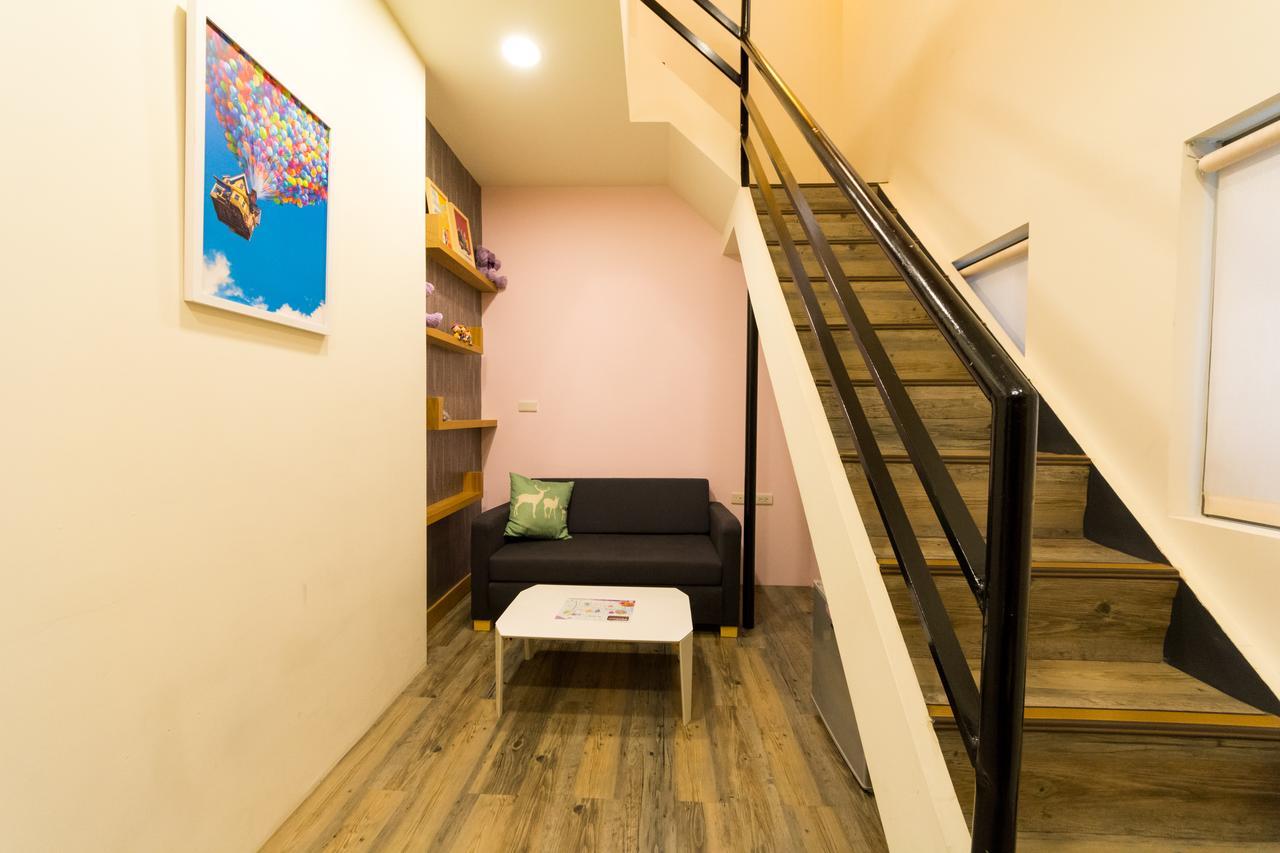 W Hostel Tainan Dış mekan fotoğraf